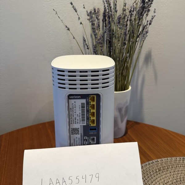 Verizon Router - Verizon - LAAA55479 - Swappa