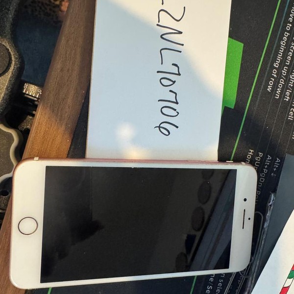 Apple iPhone 7 Plus - Other, 128 GB, Rose Gold, 3 GB