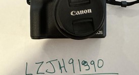 Mint
													Canon EOS M50, photo 1 of 1