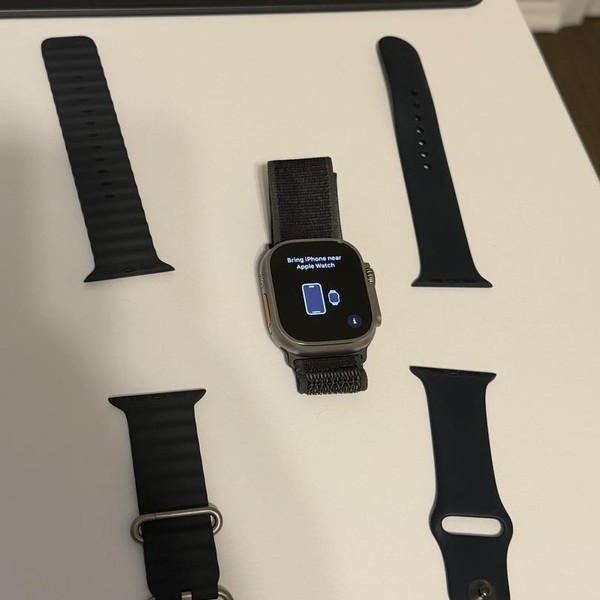 Apple Watch Ultra 2 49mm - Unlocked, Natural, A2986