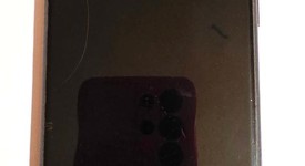 Fair
													Samsung Galaxy S22 Ultra - T-Mobile, Burgundy, 128 GB, 8 GB, SM-S908U, photo 4 of 9