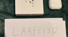 Used
													Apple AirPods 3rd Gen - MagSafe Case, photo 1 of 5