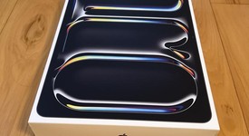 New
													Apple iPad Pro 13" (M4) 2024 - Wi-Fi, Black, 256 GB, 8 GB, A2925, Standard Glass, photo 1 of 3