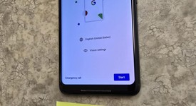 Mint
													Google Pixel 2 XL - Unlocked, Black, 64 GB, Google Edition, photo 1 of 5