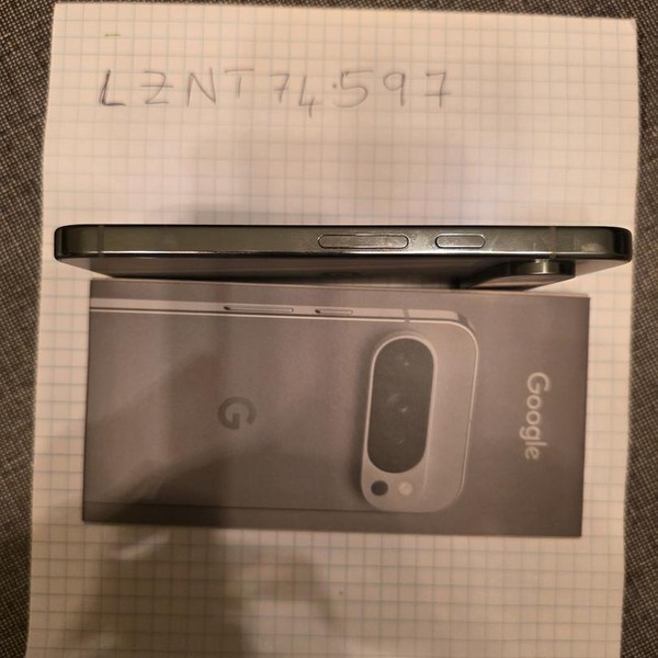 Google Pixel 9 Pro - Unlocked, 256 GB, Hazel, 16 GB, GR83Y