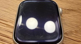 Good
													Apple Watch Series 7 45mm - Unlocked, Starlight, A2477 - Cellular, Nike, photo 2 of 13