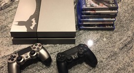 Mint
													PlayStation 4 - Black, 500 GB, Standard, photo 2 of 5