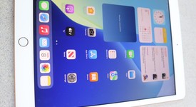 Good
													Apple iPad 8th Gen - Unlocked, Gold, 128 GB, A2428, photo 1 of 11
