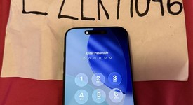 Mint
													Apple iPhone 17 Pro Max - Unlocked, Deep Blue, 512 GB, A3257, photo 6 of 6