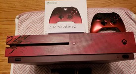 Good
													Xbox One S (2016) - Red, 2 TB, photo 3 of 3