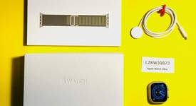 Good
													Apple Watch Ultra 49mm - Unlocked, Titanium, A2622, photo 3 of 17