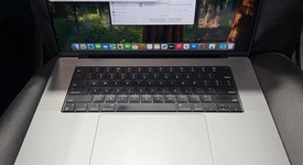 Good
													MacBook Pro 2021 - 16" - Apple M1 Pro 10-core, Gray, 512 GB, 16 GB, photo 1 of 13