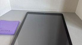 Good
													Apple iPad 9th Gen - Unlocked, Gray, 64 GB, A2603, photo 2 of 5