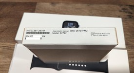New
													Apple Watch SE 2nd Gen 40mm - Midnight, A2722 - GPS, Aluminum, photo 4 of 6