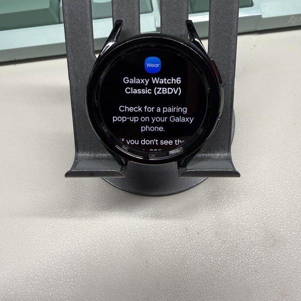 Samsung Galaxy Watch6 Classic - Unlocked, Black, 43mm