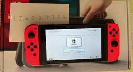Mint
													Nintendo Switch - Red, 32 GB, photo 2 of 8