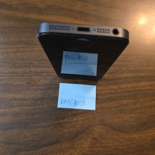 Apple iPhone 5 - Sprint, 16 GB, Black, A1429