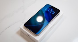 Mint
													Apple iPhone 16 Pro - Verizon, Natural, 256 GB, A3083, photo 2 of 8