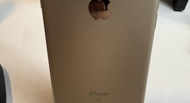 Good
													Apple iPhone 6S - Unlocked, Gold, 64 GB, A1688, photo 2 of 7