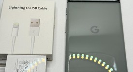 Good
													Google Pixel 8 - Unlocked, Hazel, 128 GB, 8 GB, G9BQD, Sub-6 5G, photo 4 of 4