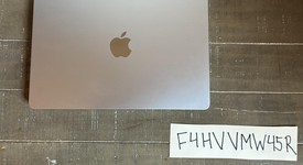 Mint
													MacBook Air 2025 (M4) - 13" - Apple M4, Sky Blue, 256 GB, 16 GB, photo 5 of 13