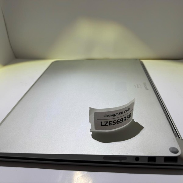 Microsoft Surface Laptop 2 - 256 GB, Platinum, 8 GB, Intel Core i5