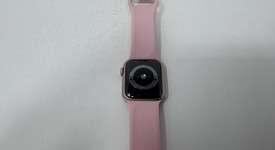 Good
													Apple Watch Series 4 40mm - Gold, A1977 - GPS, Aluminum, photo 2 of 6