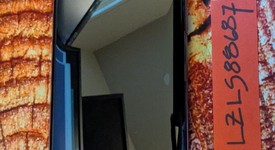 Good
													Samsung Galaxy S9 Plus - Verizon, Purple, 64 GB, SM-G965U, photo 4 of 13