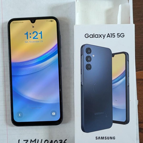 Samsung Galaxy A15 5G - Metro by T-Mobile, 128 GB, Black & Blue, 4 GB