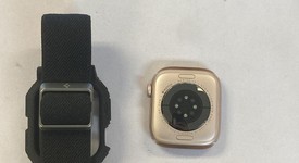 Good
													Apple Watch Series 10 42mm - Unlocked, Rose Gold, A3001 - Cellular, Aluminum, photo 2 of 8