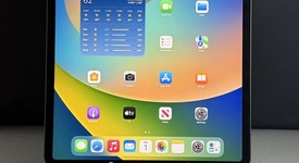 Good
													Apple iPad Pro 12.9" 4th Gen 2020 - Wi-Fi, Gray, 256 GB, A2229, photo 1 of 15