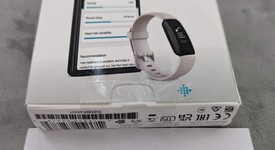 New
													Fitbit Inspire 2 - White, photo 4 of 4