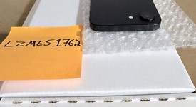 Mint
													Apple iPhone 16e - Unlocked, Black, 128 GB, A3212, photo 5 of 6