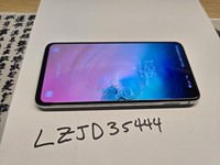 Samsung Galaxy S10e