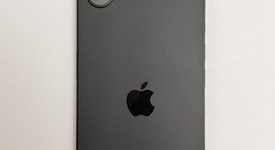 Mint
													Apple iPhone 16e - Unlocked, Black, 128 GB, A3212, photo 3 of 11