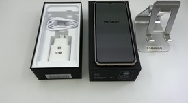Mint
													LG V60 ThinQ 5G - Verizon, White, 128 GB, 8 GB, photo 1 of 5