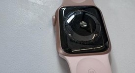Good
													Apple Watch Series 4 40mm - Gold, A1977 - GPS, Aluminum, photo 6 of 6