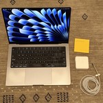 Good MacBook Pro Late 2023 (M3) - 14 inch - 512 GB, Gray, 8 GB, Apple M3, 10-core GPU