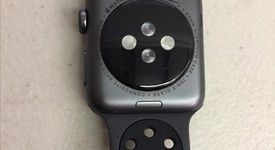 Good
													Apple Watch Series 3 42mm - Gray, A1859, Nike - GPS, photo 4 of 5