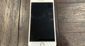 Good
													Apple iPhone 6S Plus - Unlocked, Gold, 64 GB, A1687, photo 3 of 4