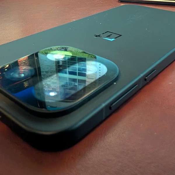 OnePlus 15 - Unlocked, 512 GB, Infinite Black, 16 GB