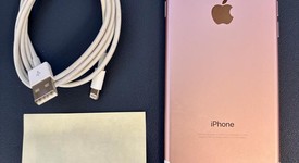 Good
													Apple iPhone 7 - AT&T, Rose Gold, 128 GB, A1778, photo 2 of 4