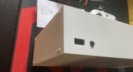 Good
													Xbox Series S (2020) - White, 512 GB, photo 2 of 9