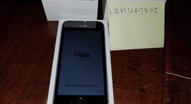 Mint
													Apple iPhone SE 1st Gen 2016 - Metro by T-Mobile, Grey, 32 GB, A1662, photo 2 of 3