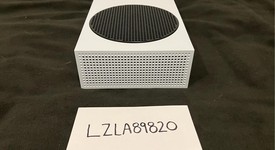 Mint
													Xbox Series S (2020) - White, 512 GB, photo 4 of 7