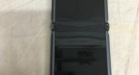 Good
													Motorola Razr 2 5G - Unlocked, Graphite, 256 GB, 8 GB, XT2071-3, photo 2 of 7