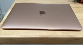 Good
													MacBook Air 2020 - 13" - I5, Gold, 512 GB, 8 GB, photo 2 of 7