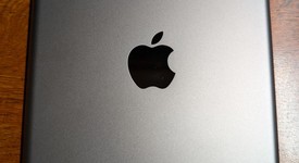 Mint
													Apple iPad Mini 2 Retina - Wi-Fi, Black, 32 GB, photo 3 of 7