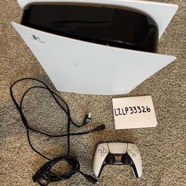 PlayStation 5 Standard Edition (2020) - 825 GB, White, Standard Edition