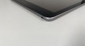 Good
													Apple iPad 6th Gen - Wi-Fi, Gray, 32 GB, A1893, photo 4 of 12